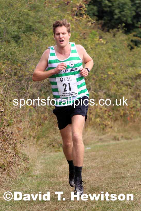 Senior Mens relay 2022 Farringdon Cross Country, Sunderland, Saturday, Sept. 3rd. Photo: David T. Hewitson/Sports for All Pics